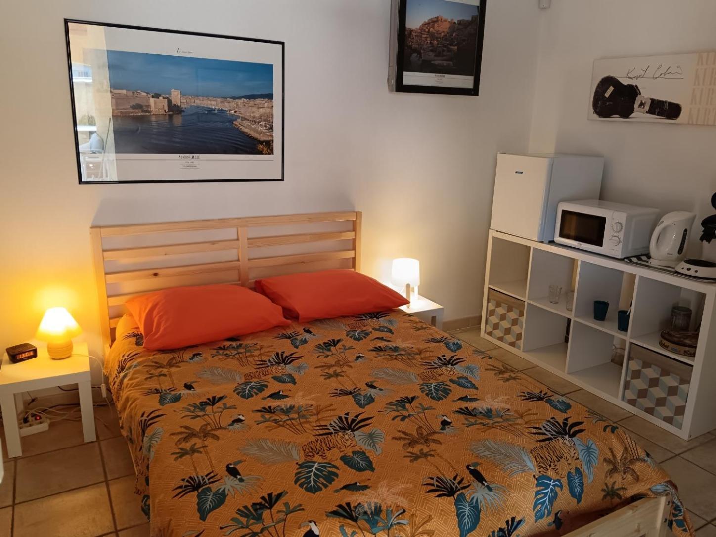 Chambre Privee Avec Piscine Marselha Exterior foto